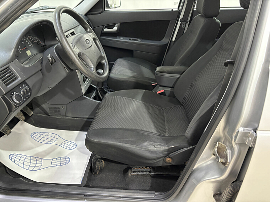 Lada (ВАЗ) Priora Люкс, 2012 года, пробег 150000 км