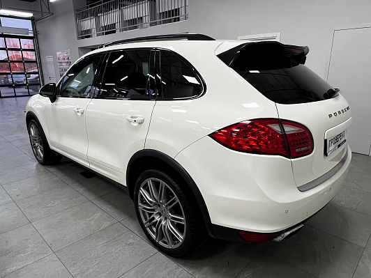 Porsche Cayenne, 2010 года, пробег 182509 км