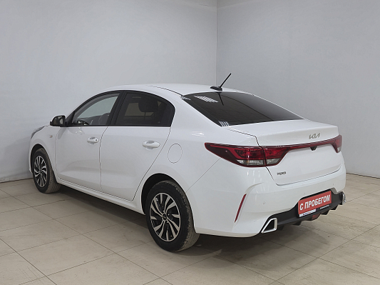 Kia Rio Luxe, 2021 года, пробег 85727 км