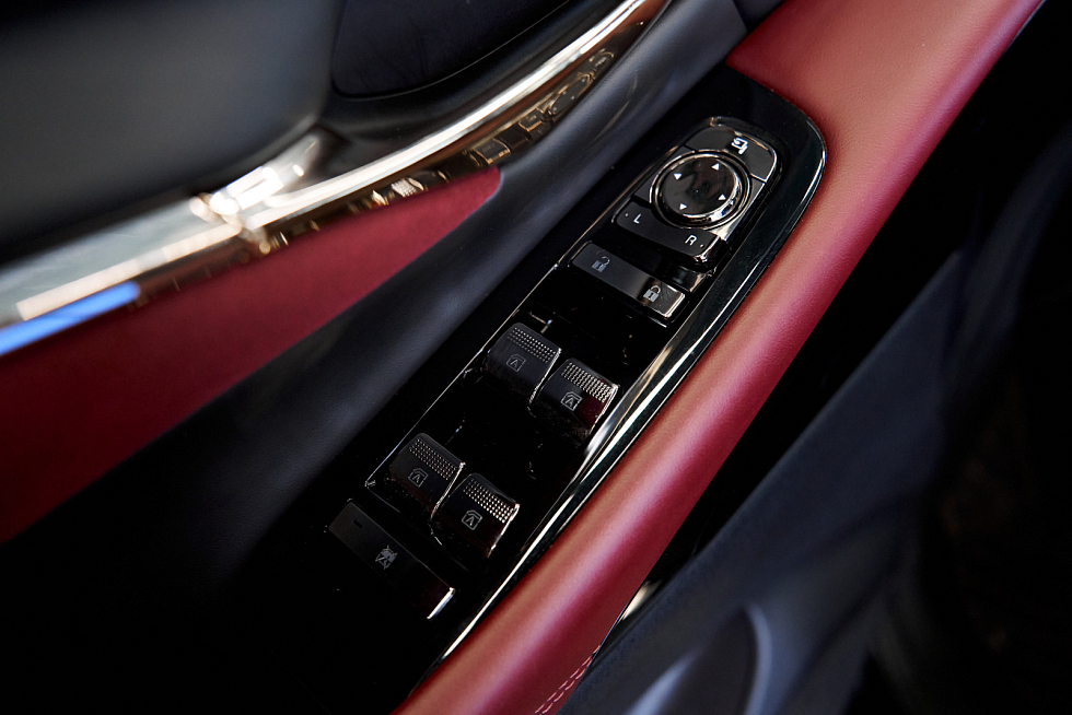 GAC M8 GX Premium, черный