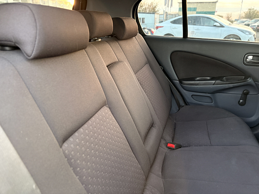 Nissan Almera, 2006 года, пробег 270451 км