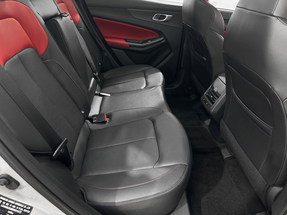 Changan UNI-S (CS55 Plus) Tech, серебряный