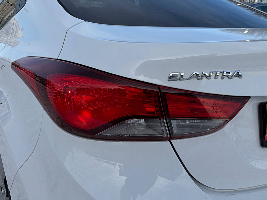Hyundai Elantra Base, 2015 года, пробег 160012 км