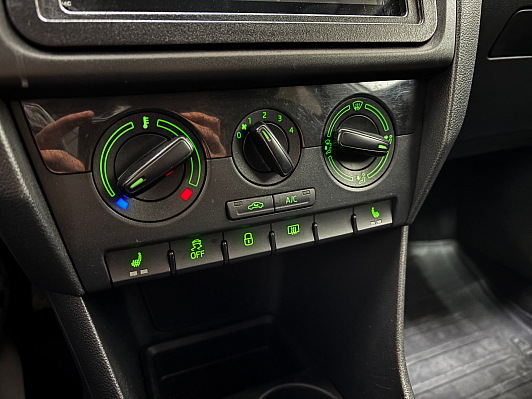 Skoda Rapid Style, 2018 года, пробег 157449 км