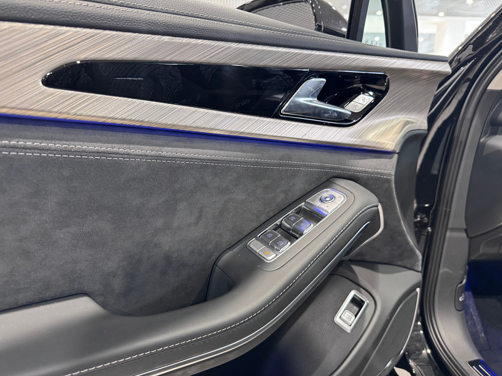 Hongqi H9 Deluxe, черный