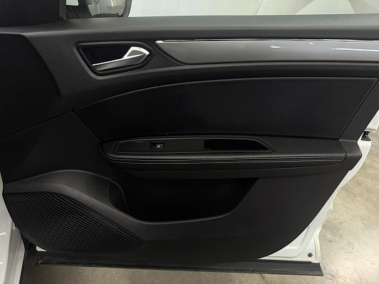 Renault Arkana Drive TCe 150, 2019 года, пробег 175151 км