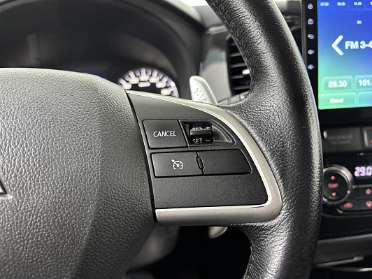 Mitsubishi Outlander Instyle, 2012 года, пробег 132867 км