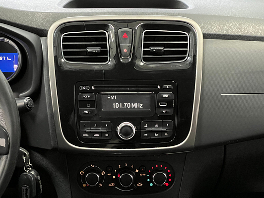 Renault Logan Active, 2016 года, пробег 152000 км