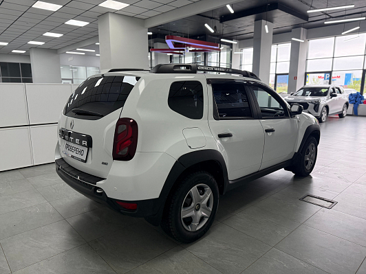 Renault Duster Expression, 2017 года, пробег 200500 км