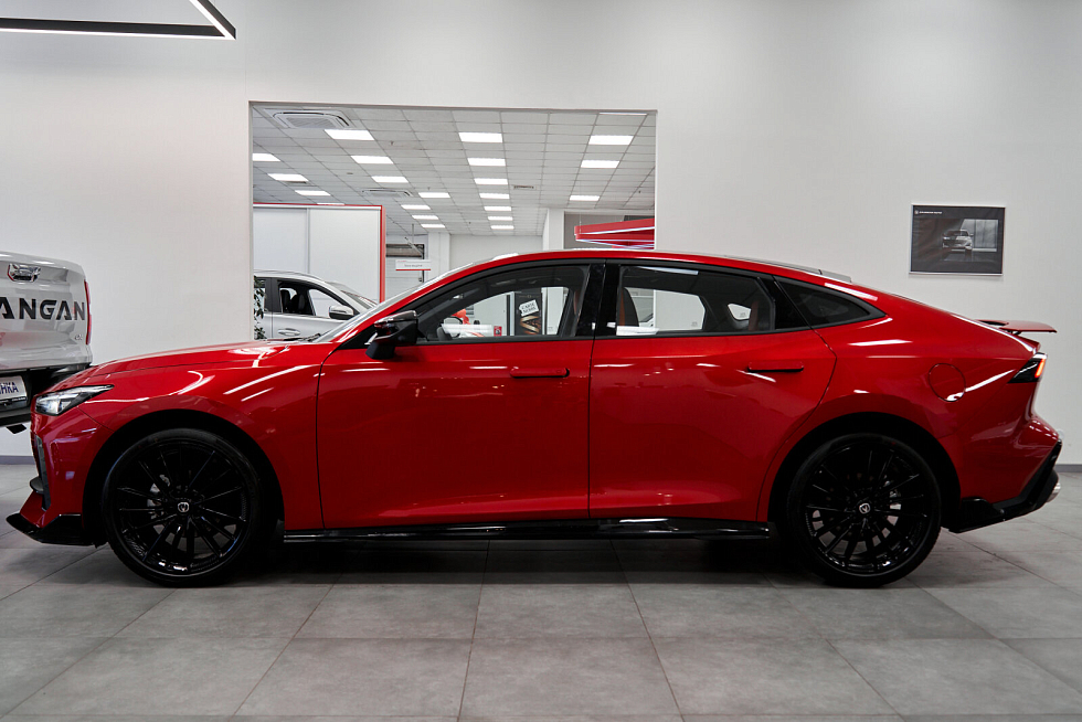 Changan UNI-V LX, красный