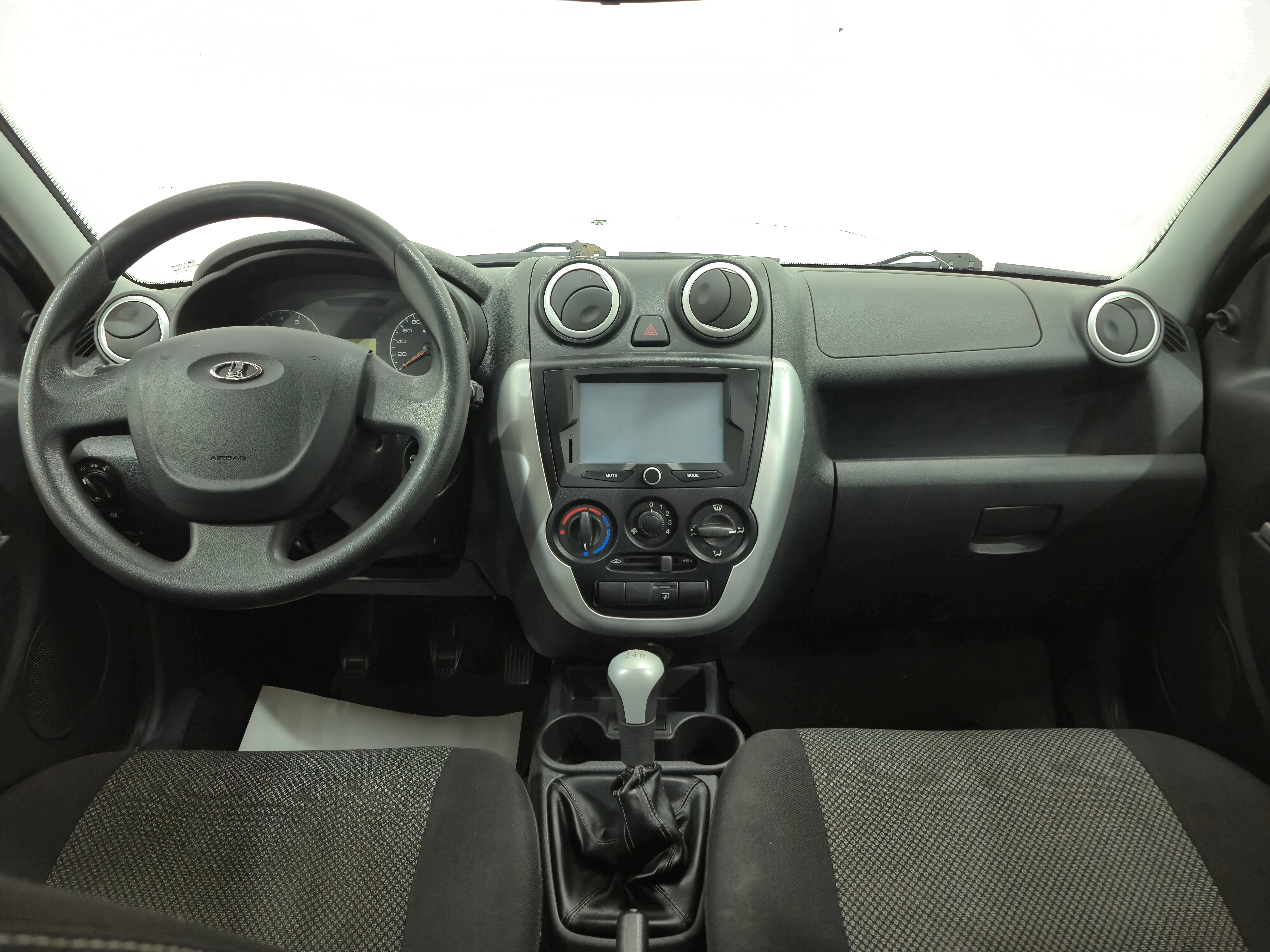 Lada (ВАЗ) Granta Comfort Optima Multimedia Glonass 21917-51-00C, 2014 года, пробег 119790 км