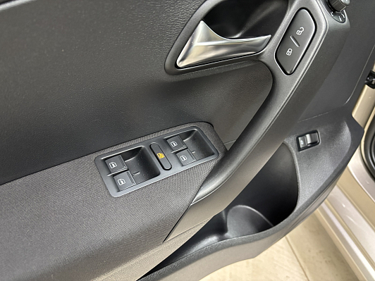 Volkswagen Polo CONNECT, 2016 года, пробег 68577 км