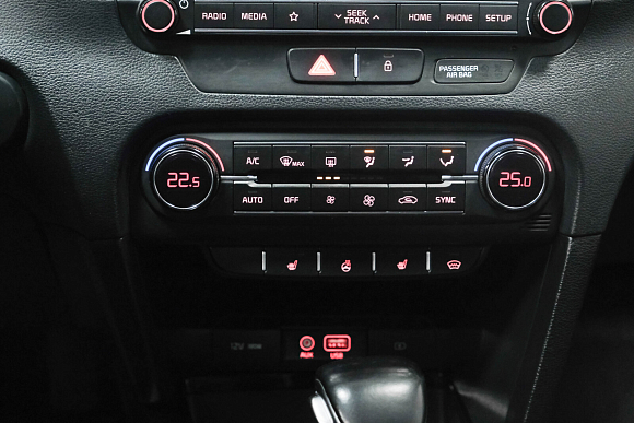 Kia Ceed Luxe, 2018 года, пробег 161000 км