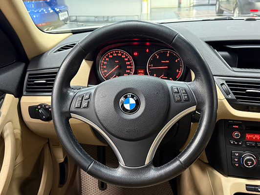 BMW X1, 2011 года, пробег 218145 км