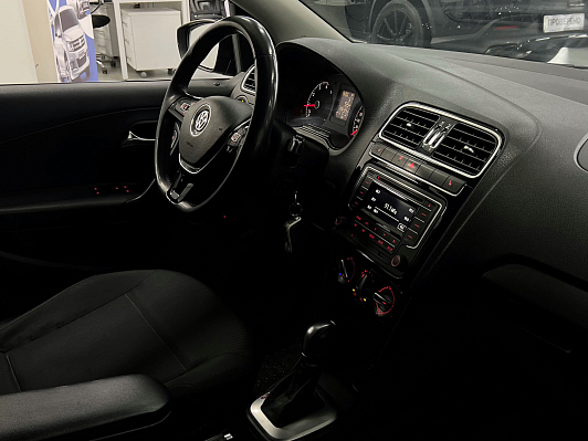 Volkswagen Polo Life, 2017 года, пробег 206123 км