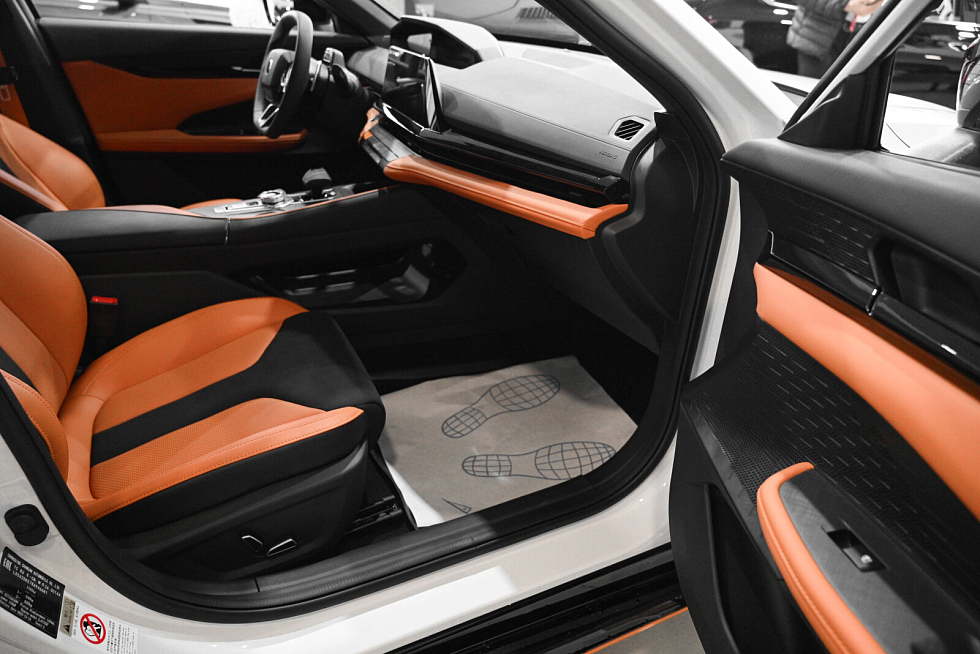 Changan UNI-V Техно, белый