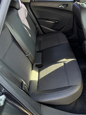 Opel Astra Cosmo, 2011 года, пробег 156002 км