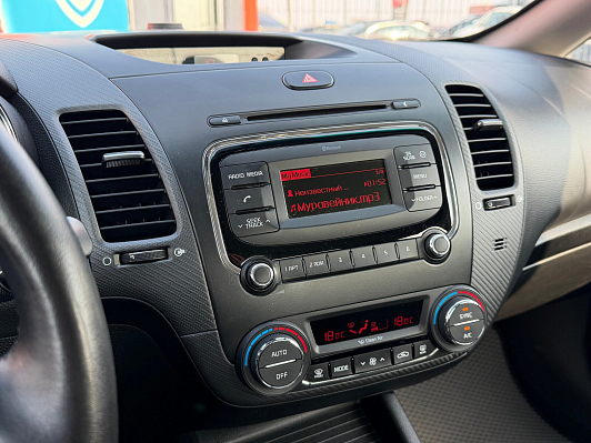 Kia Cerato Luxe, 2017 года, пробег 109600 км