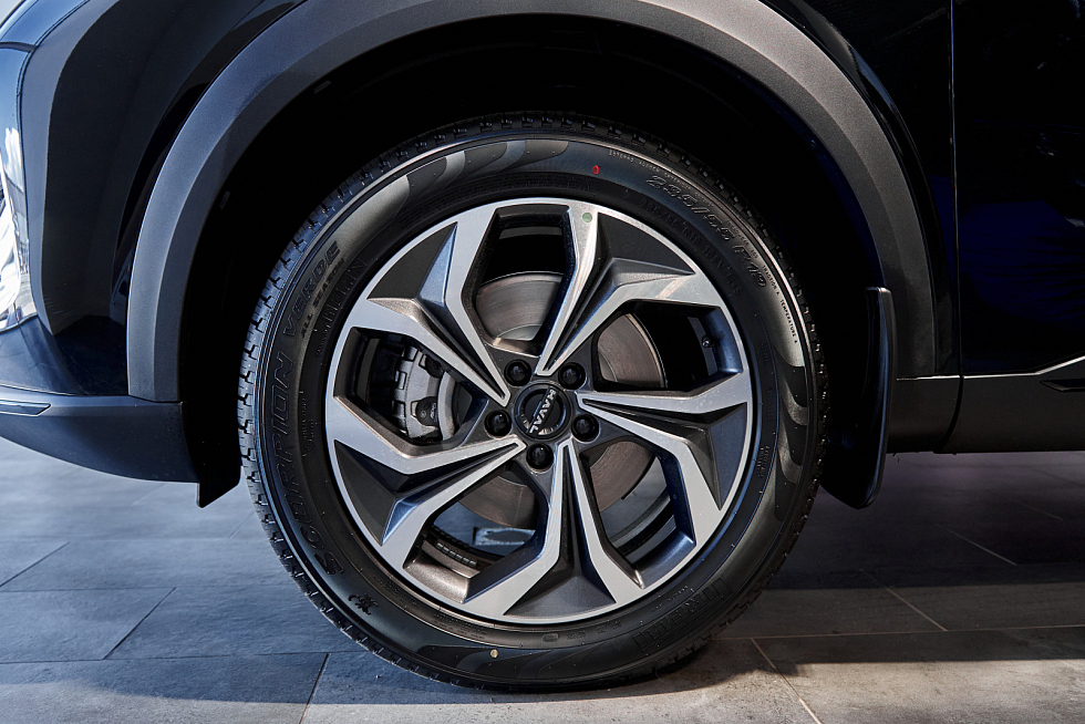 Haval F7x Premium, черный