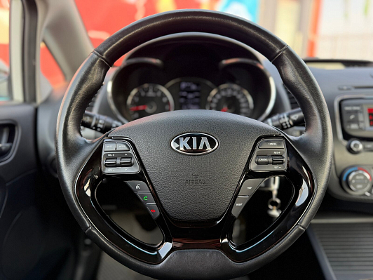 Kia Cerato Luxe, 2017 года, пробег 109600 км