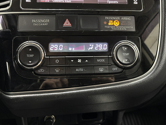 Mitsubishi Outlander Intense+, 2018 года, пробег 139803 км