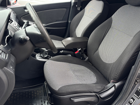 Hyundai Solaris Style, 2012 года, пробег 180403 км