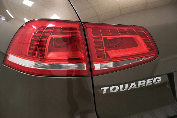 Volkswagen Touareg, 2014 года, пробег 218000 км