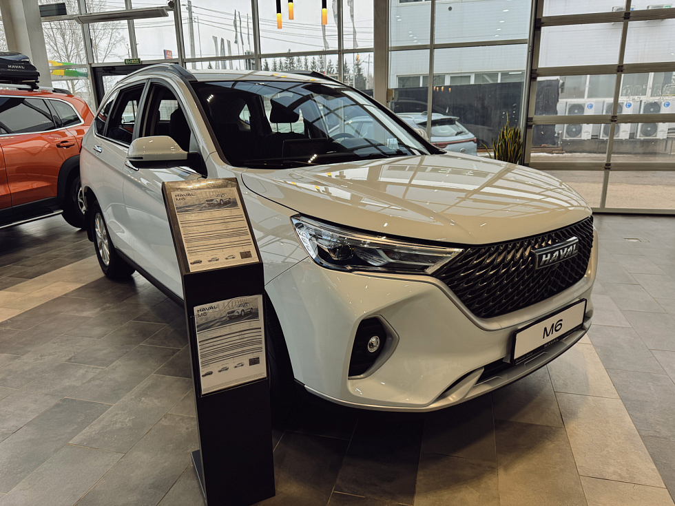 Haval M6 , белый