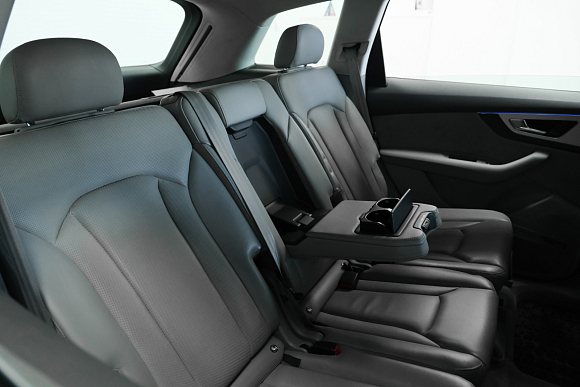 Audi Q7 Business, 2015 года, пробег 185389 км