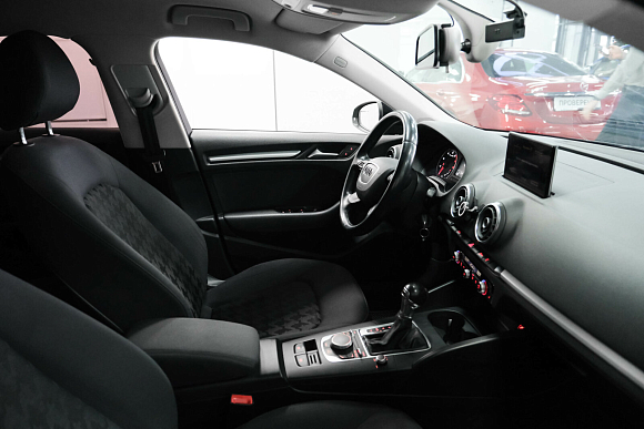 Audi A3 Attraction, 2014 года, пробег 147911 км