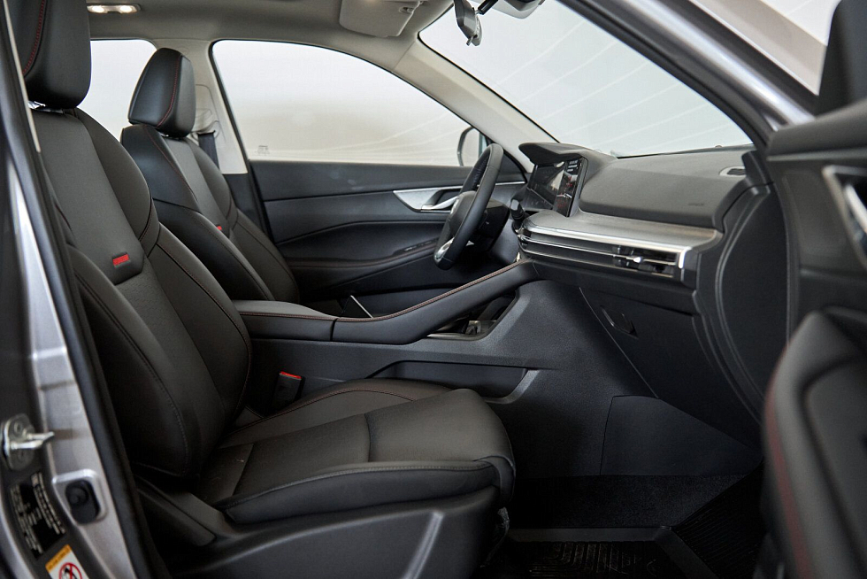 Changan CS35 Plus Техно, серебряный