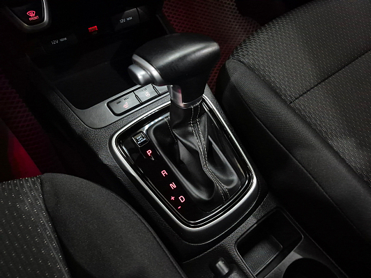 Kia Rio Luxe, 2021 года, пробег 77528 км