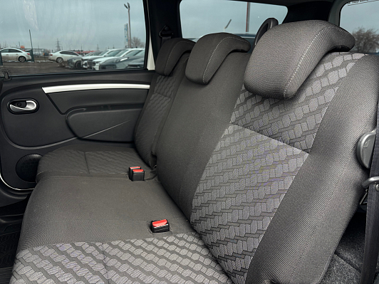 Lada (ВАЗ) Largus Luxe Prestige Glonass (5 мест) (2018-2019), 2020 года, пробег 95376 км