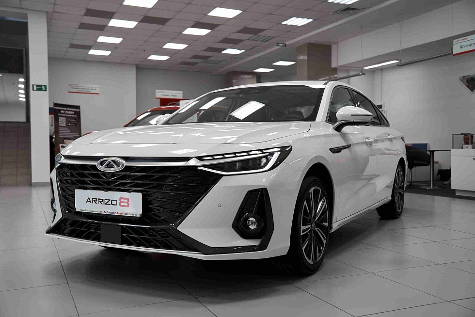 Chery Arrizo 8 Ультра Черный / Ultra Black, белый
