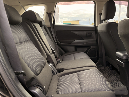 Mitsubishi Outlander Invite, 2016 года, пробег 268552 км
