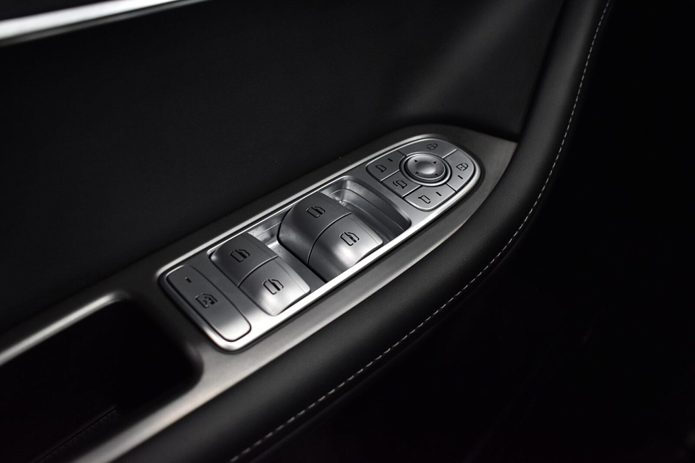 Chery Tiggo 8 Pro Max Ultimate 4WD, белый