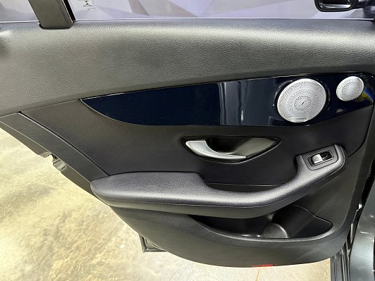Mercedes-Benz C-Класс, 2018 года, пробег 181869 км