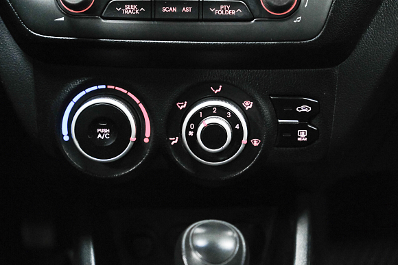 Kia Rio Luxe, 2013 года, пробег 181000 км