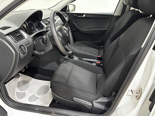 Skoda Rapid Style, 2018 года, пробег 157449 км