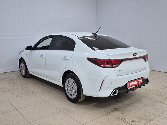 Kia Rio Luxe, 2020 года, пробег 63194 км