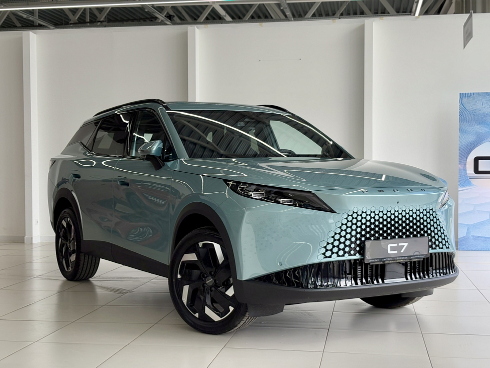 Omoda C7 Active, зеленый
