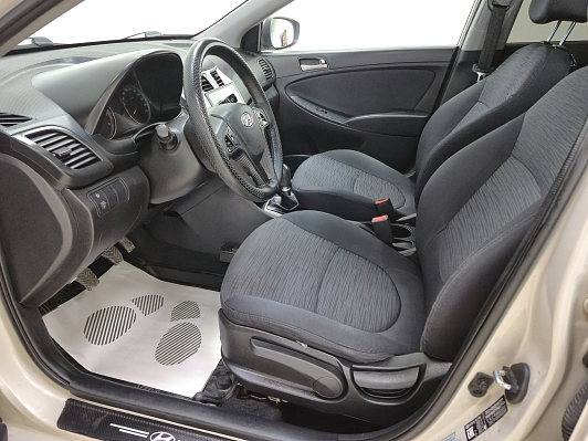 Hyundai Solaris Comfort, 2015 года, пробег 168326 км