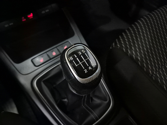 Kia Rio Luxe, 2018 года, пробег 129838 км