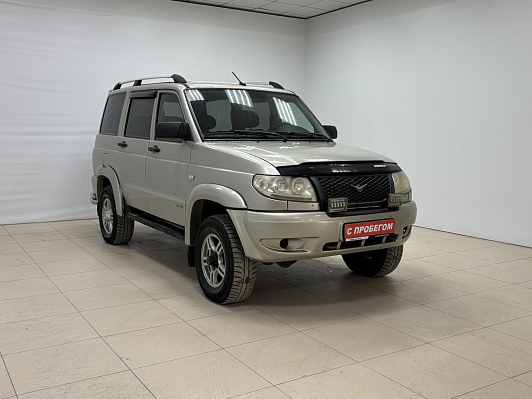 УАЗ Patriot, 2013 года, пробег 195330 км