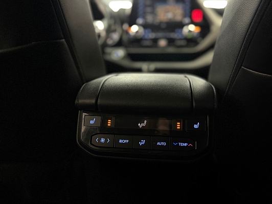 Toyota Highlander Люкс Safety, 2021 года, пробег 94789 км