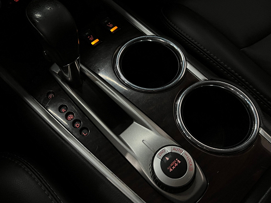 Nissan Pathfinder High, 2015 года, пробег 218208 км