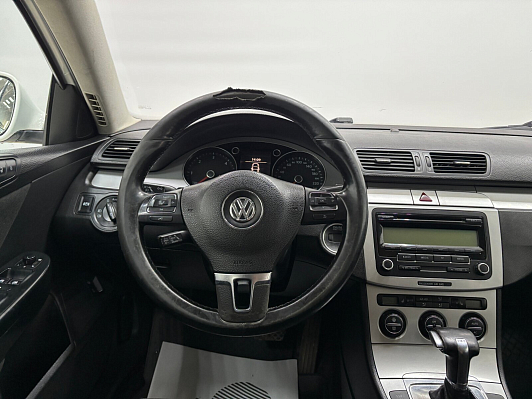Volkswagen Passat Highline, 2009 года, пробег 225637 км