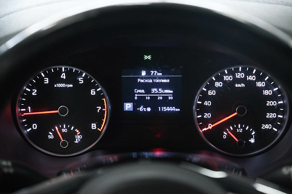 Kia Sportage Luxe, 2021 года, пробег 115442 км