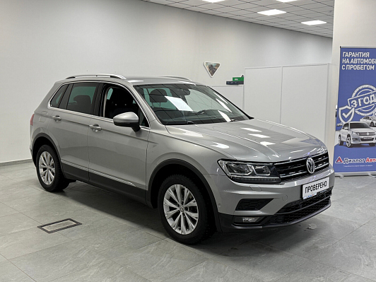 Volkswagen Tiguan, 2018 года, пробег 119000 км