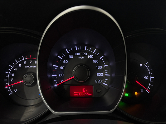 Kia Rio Luxe, 2013 года, пробег 183151 км